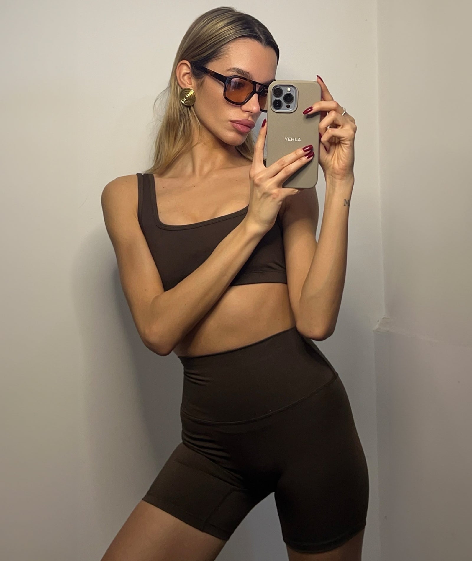 VEHLA BIKE SHORTS - CHOC - Şort - stre