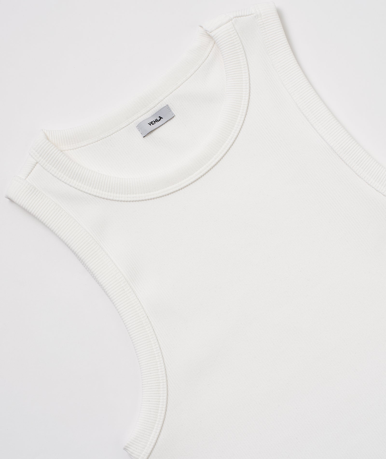 VEHLA RIBBED TANK - SNOW - Ribbed Atlet - stre