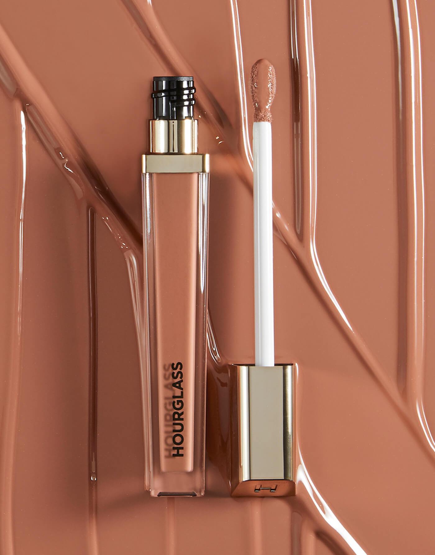 Hourglass Unreal™ High Shine Volumizing - Lip Gloss - stre