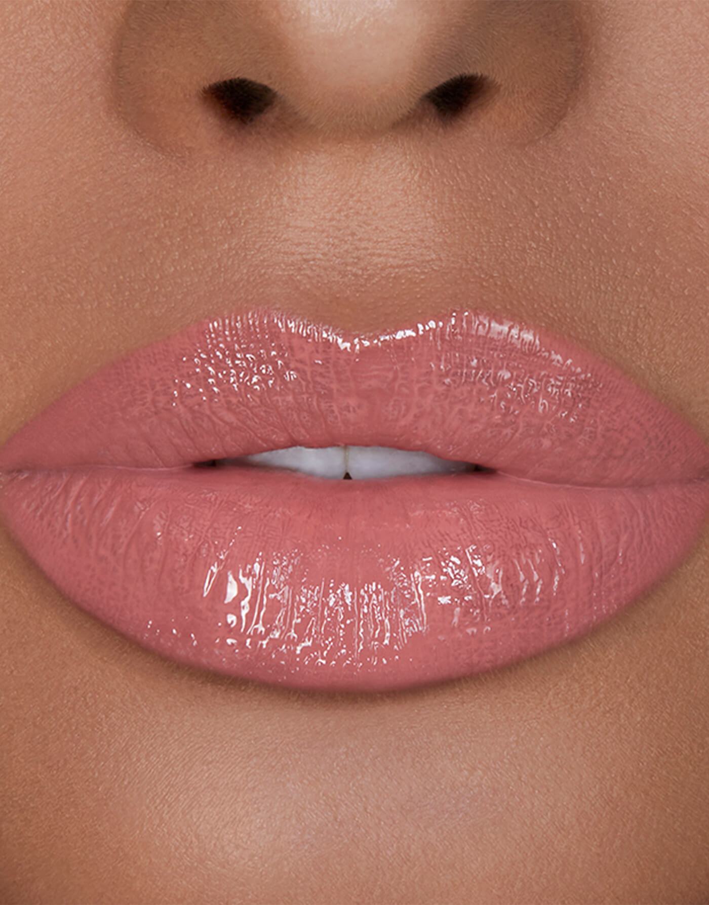 Hourglass Unreal™ High Shine Volumizing - Lip Gloss - stre