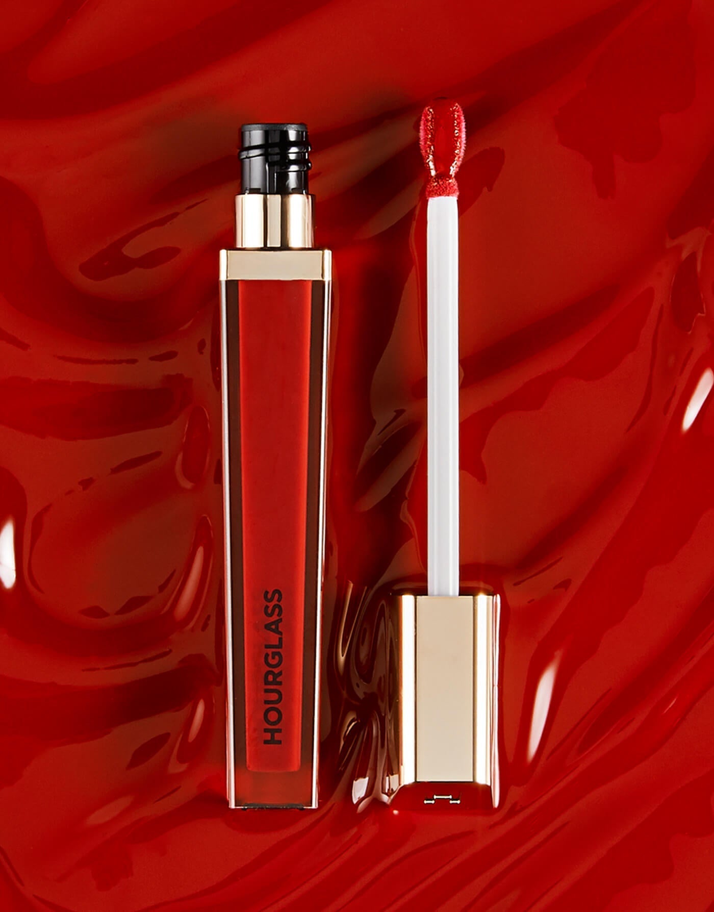 Hourglass Unreal™ High Shine Volumizing - Lip Gloss - stre