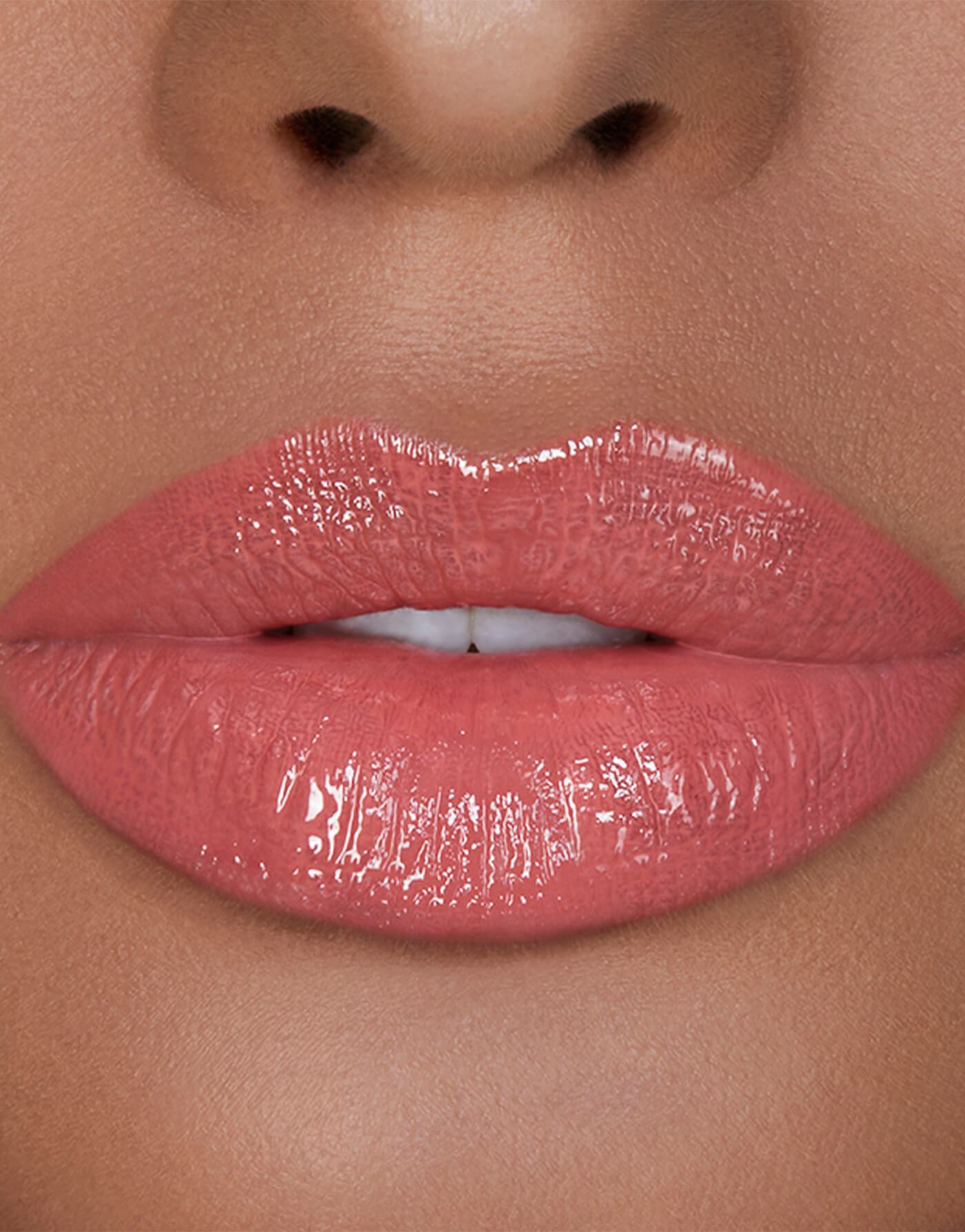 Hourglass Unreal™ High Shine Volumizing - Lip Gloss - stre