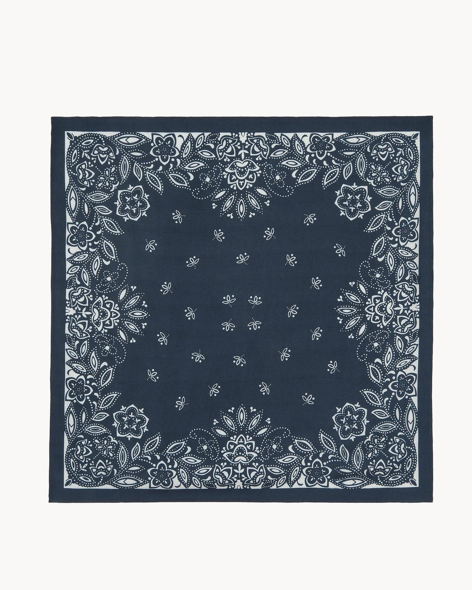 KUJTEN Large Bandana Helia Black - Bandana
