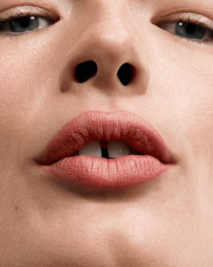 Glossier Lip Line - Dudak Kalemi - stre