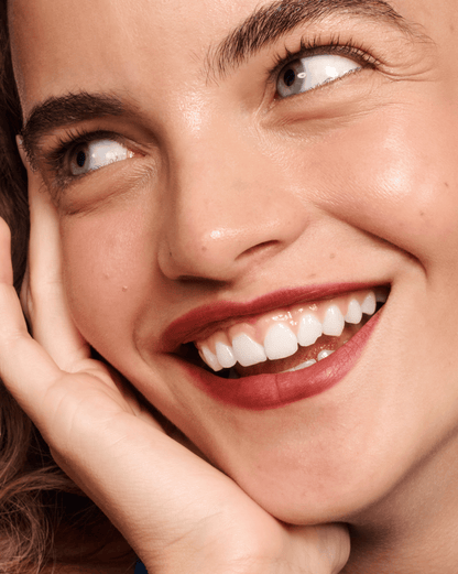 Glossier Lip Line - Dudak Kalemi - stre