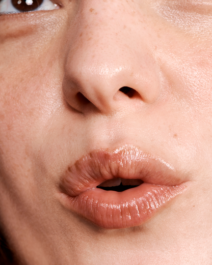 Glossier Balm Dotcom - Lip Balm - stre