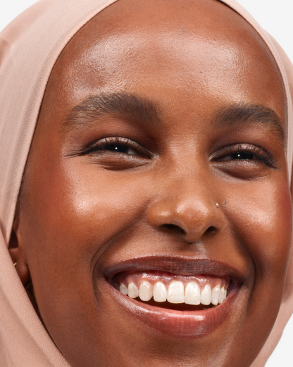 Glossier Boy Brow -  Kaş Kalemi - stre